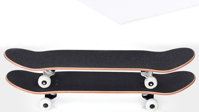 滑板需不需要<i style='color:red'>防滑貼紙</i>？新人滑板小知識