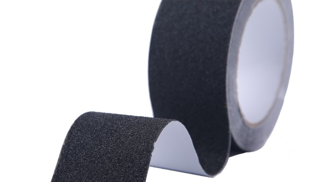 防護服鞋底太滑，黄瓜视下载APP來解決