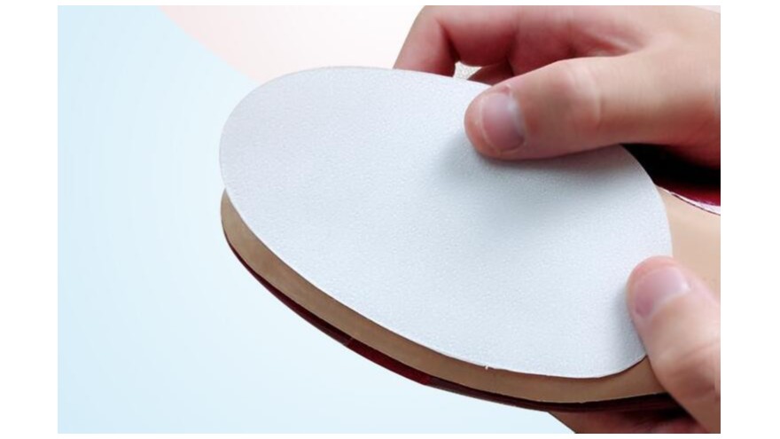 真皮鞋底怎麽保護？<i style='color:red'>鞋底防滑貼</i>既能防滑還能護鞋！